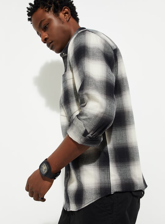 URB_N Men Regular Fit Checked Shirt