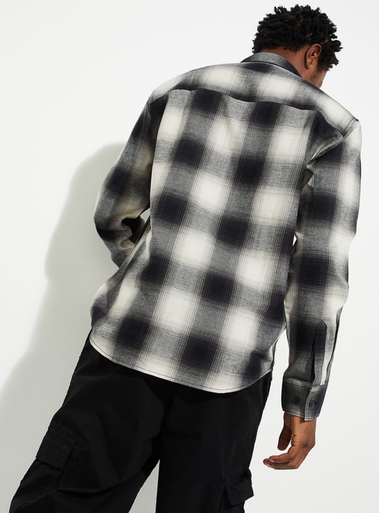 URB_N Men Regular Fit Checked Shirt