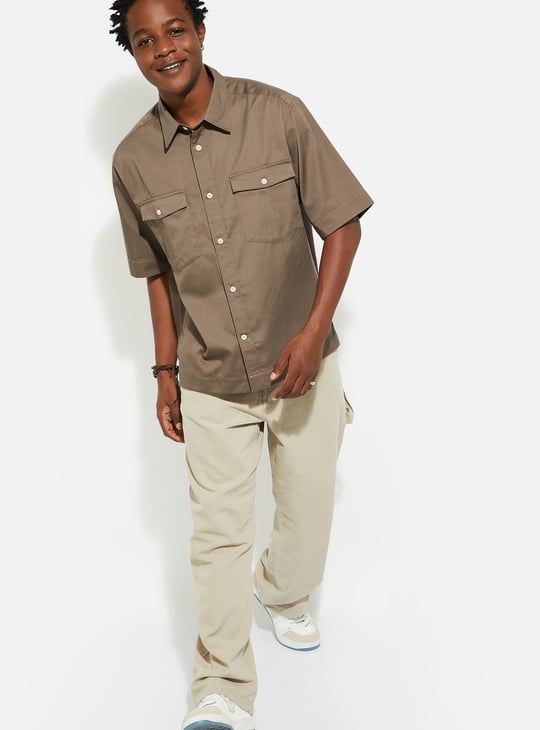 URB_N Men Oversized Solid Flap Pocket Shirt