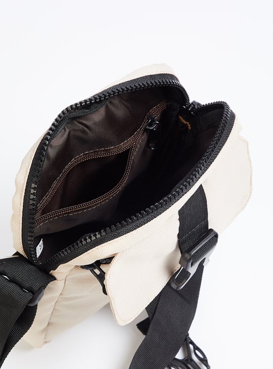 Men Solid Crossbody Bag