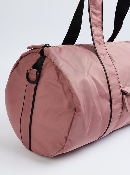Women Solid Duffle Bag