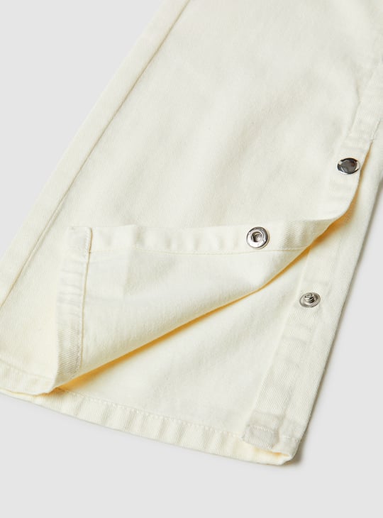 Girls Solid Flared Jeans