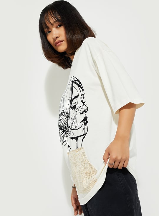 ALAYA F x URB_N Women Oversized Appliqued T-shirt