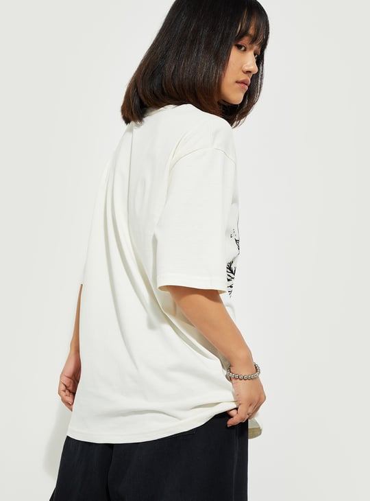 ALAYA F x URB_N Women Oversized Appliqued T-shirt
