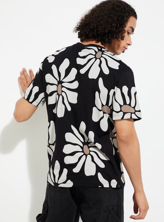 URB_N Men Floral Printed T-shirt