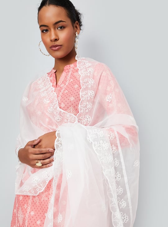 Women Embroidered Dupatta