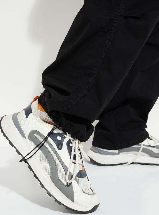 URB_N Men Relaxed Fit Parachute Cargo Pants