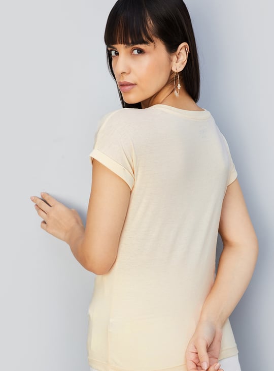 Women Solid T-shirt with Crochet Pocket