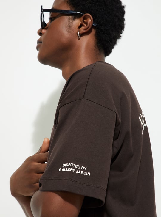 URB_N Men Boxy Fit Graphic Printed T-shirt