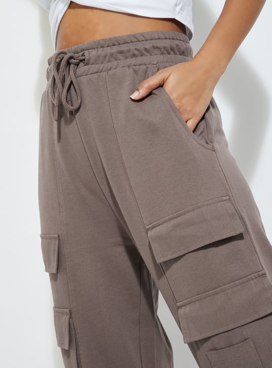 URB_N Women Relaxed Fit Cargo Track Pants