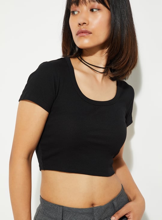 URB_N Women Ribbed Crop Top