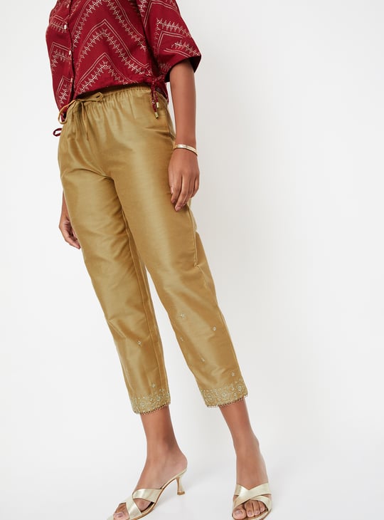 Women Embroidered Straight Pants