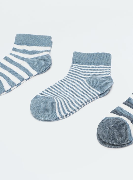 Boys Striped Ankle Length Socks - Pack of 3