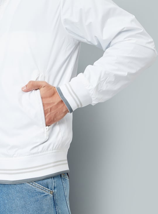 Men Striped Trim Lightweight Active Jacket | Sports Jackets