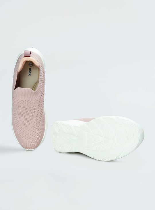 Women Knit Slip-On Sports Shoes