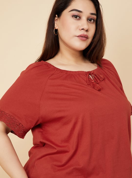 Women Solid Top
