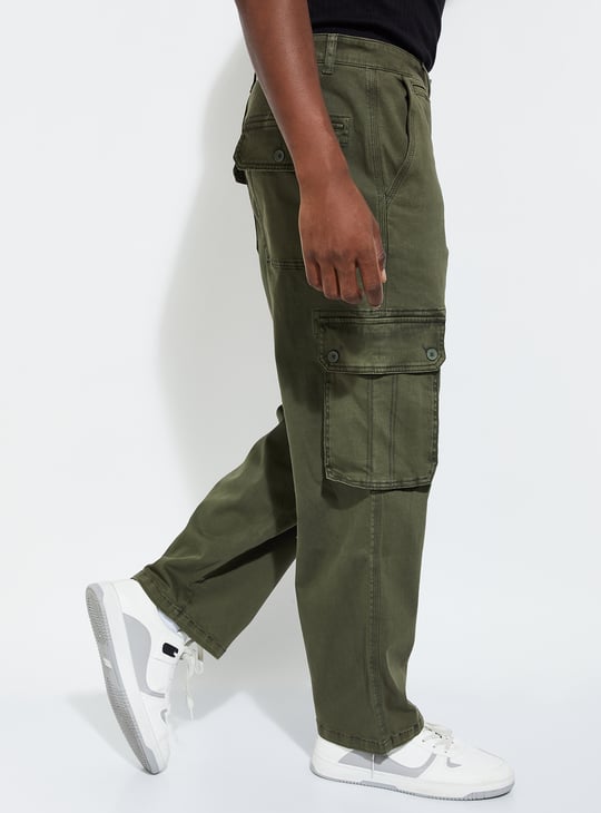 URB_N Men Relaxed Fit Cargo Trousers