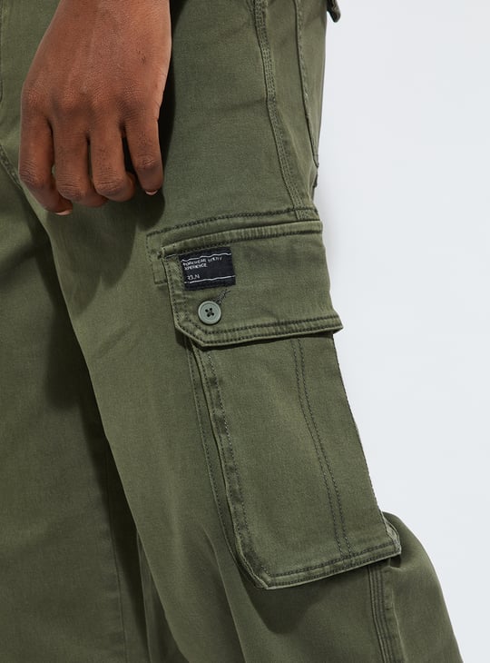 URB_N Men Relaxed Fit Cargo Trousers