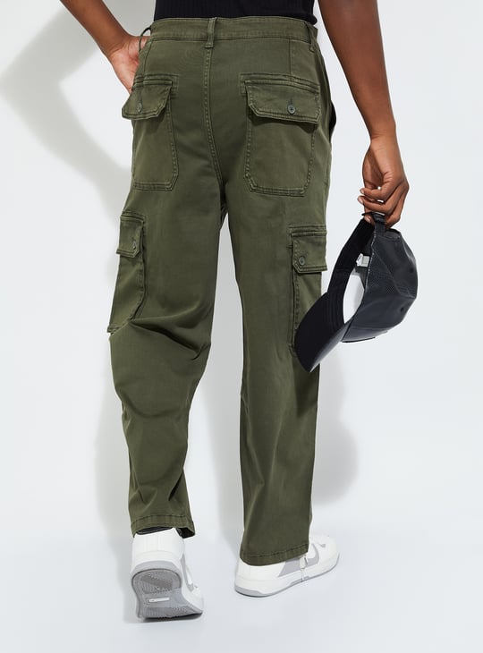 URB_N Men Relaxed Fit Cargo Trousers