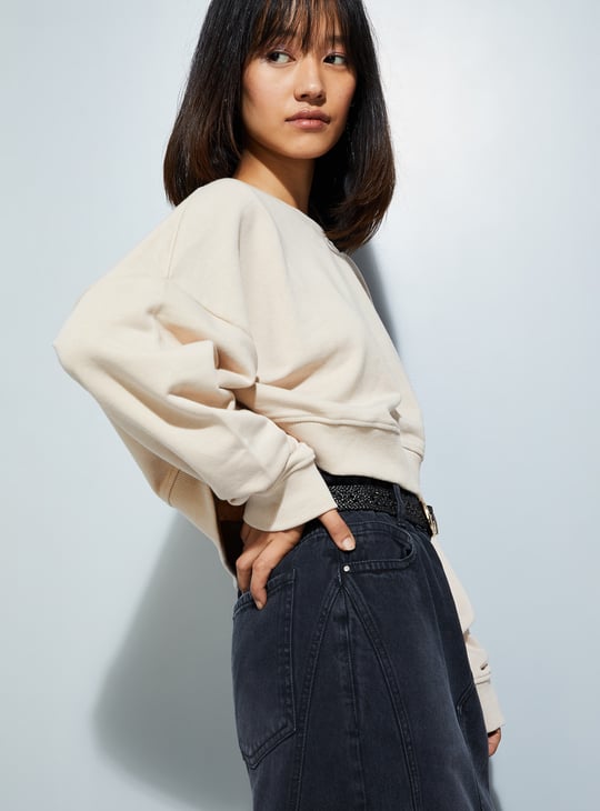 URB_N Women Solid Boxy Cropped Sweatshirt