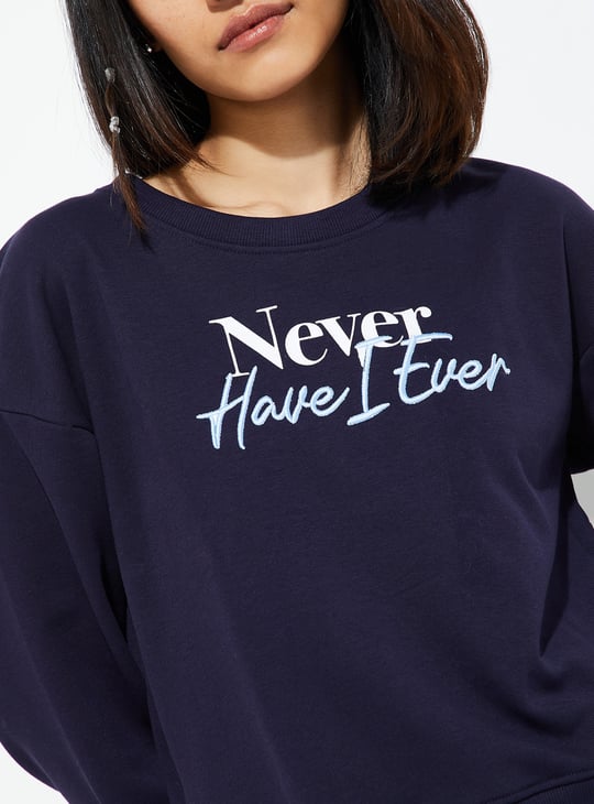 URB_N Women Relaxed Fit Embroidered Sweatshirt