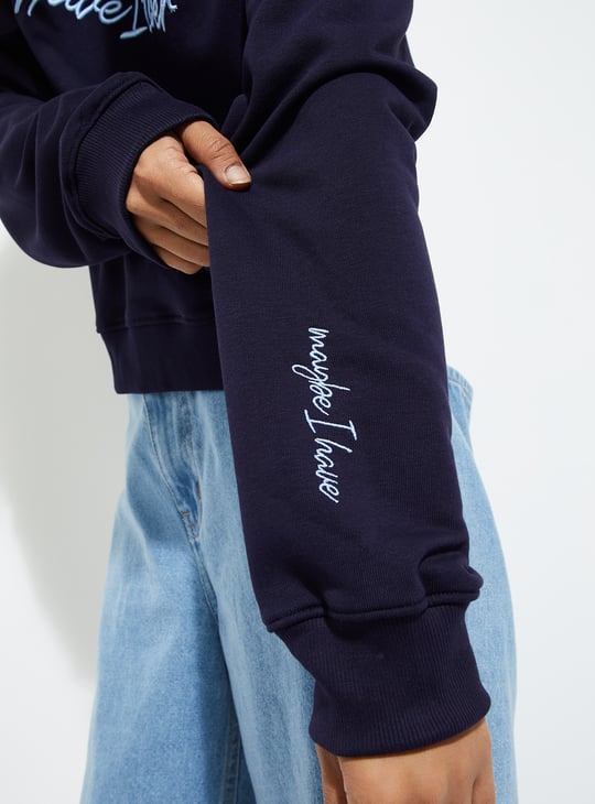 URB_N Women Relaxed Fit Embroidered Sweatshirt