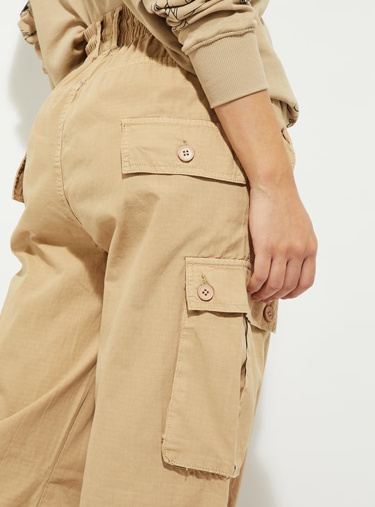 URB_N Women Solid Parachute Pants with Cargo Pockets