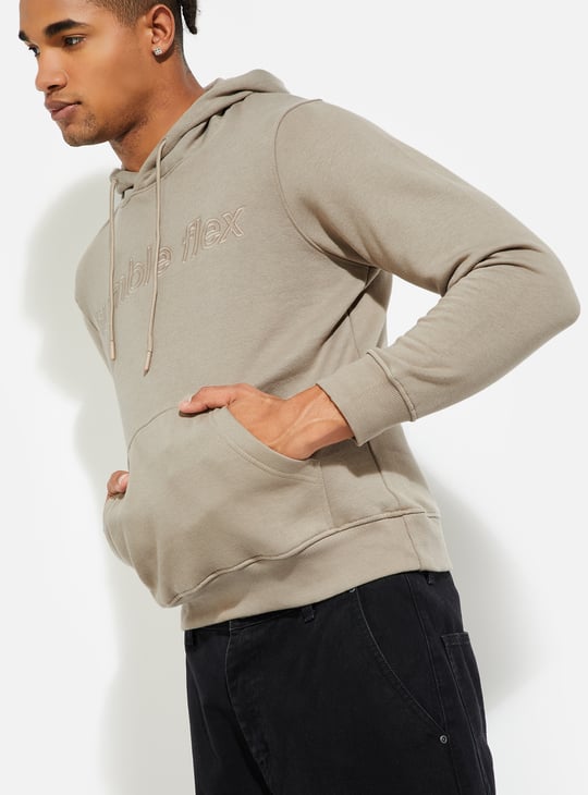 URB_N Men Embroidered Hooded Sweatshirt