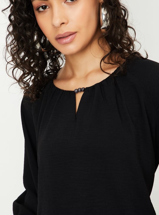 Women Solid Top