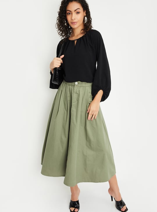 Women Solid Top