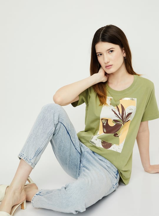 Women Graphic Printed T-shirt