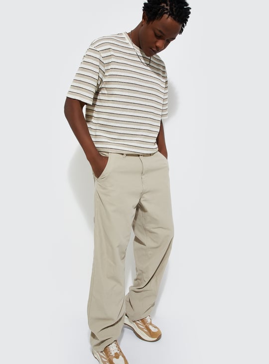 URB_N Men Relaxed Fit Striped T-shirt