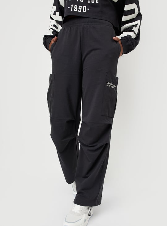 Women Solid Cargo Trousers