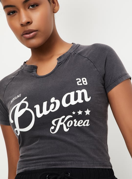 Women Acid Washed Cropped T-shirt