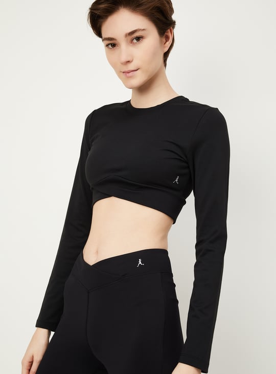 Women Solid Sports Crop Top