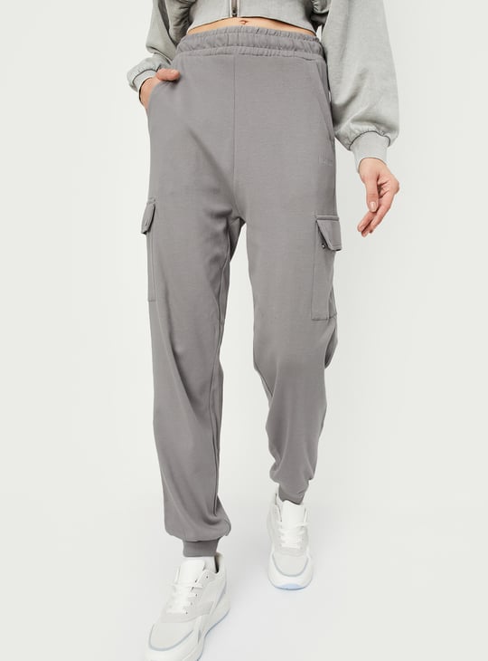 Women Solid Athleisure Cargo Joggers