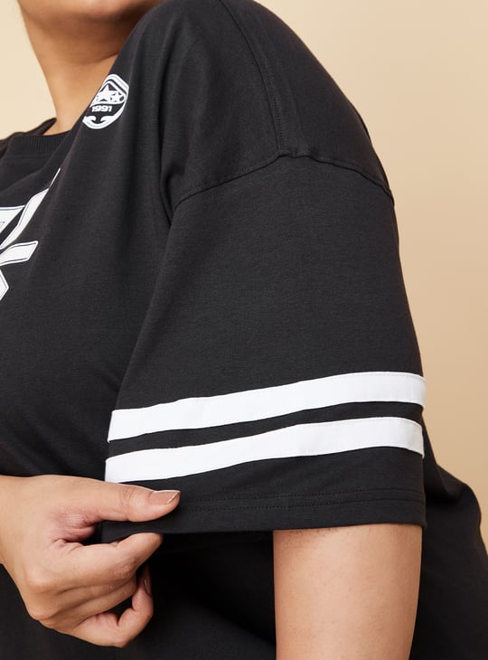 Women Oversized Graphic Sports T-shirt