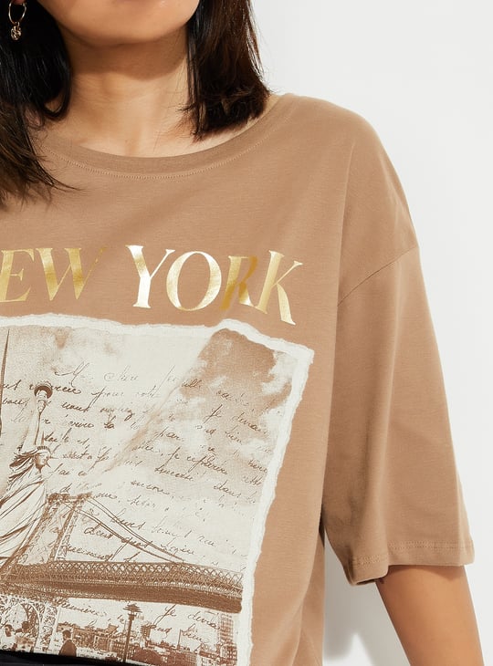 URB_N Women Oversized Graphic Printed T-shirt