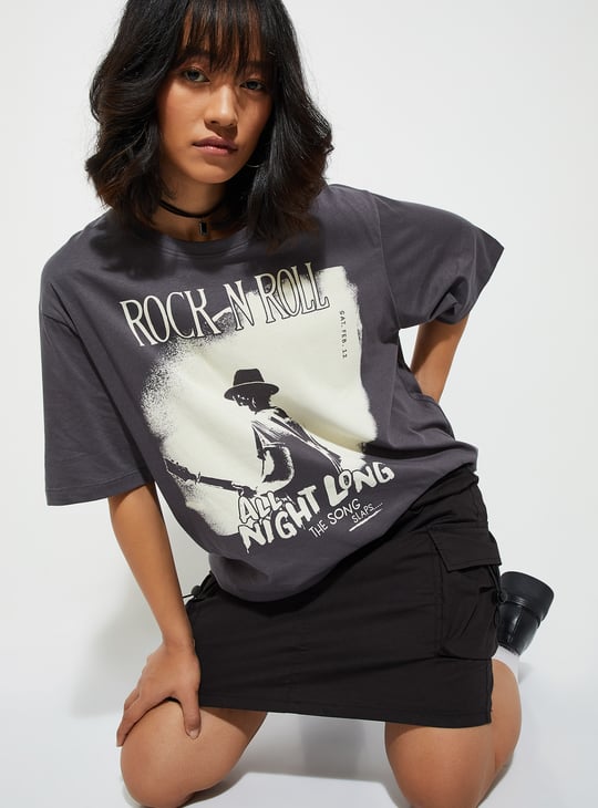 URB_N Women Relaxed Fit Graphic Printed T-shirt