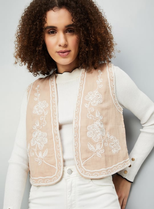 Eaphi EMBROIDERY CORD VEST eaphi】EMBROIDERY CORD VEST eaphi