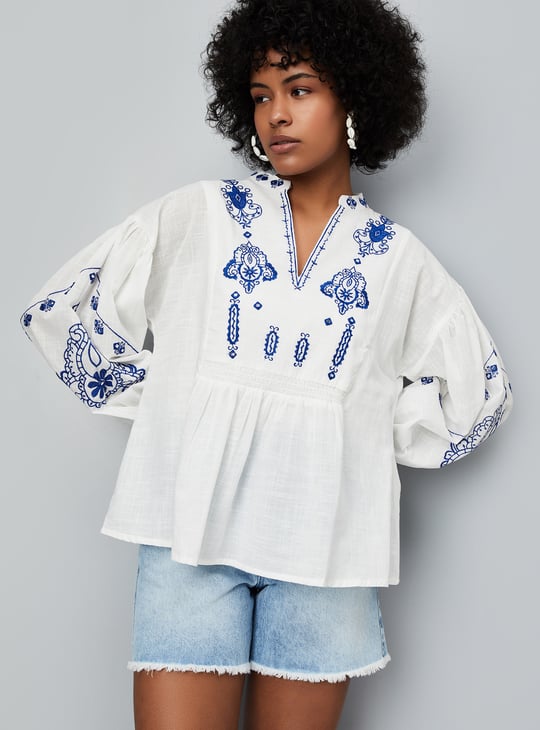 Women Embroidered Tunic