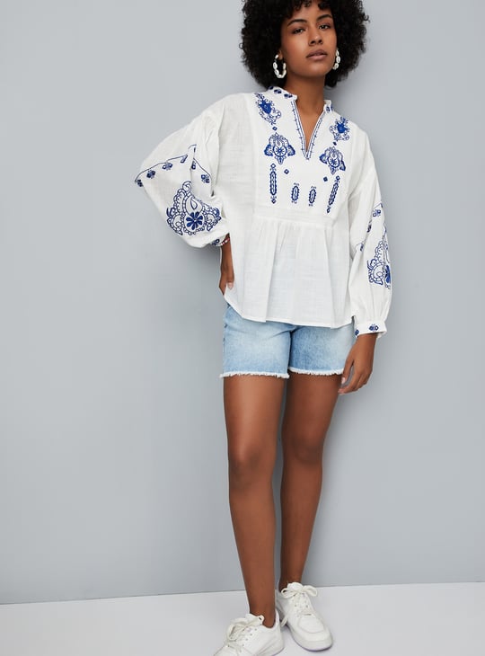 Women Embroidered Tunic