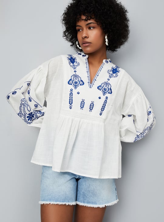 Women Embroidered Tunic