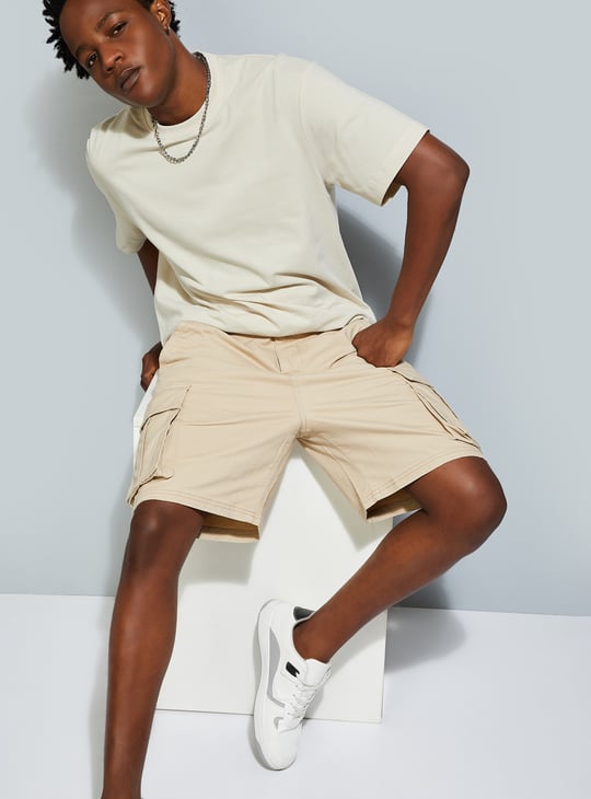 URB_N Men Relaxed Fit Solid T-shirt