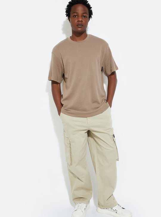 URB_N Men Relaxed Fit Textured T-shirt