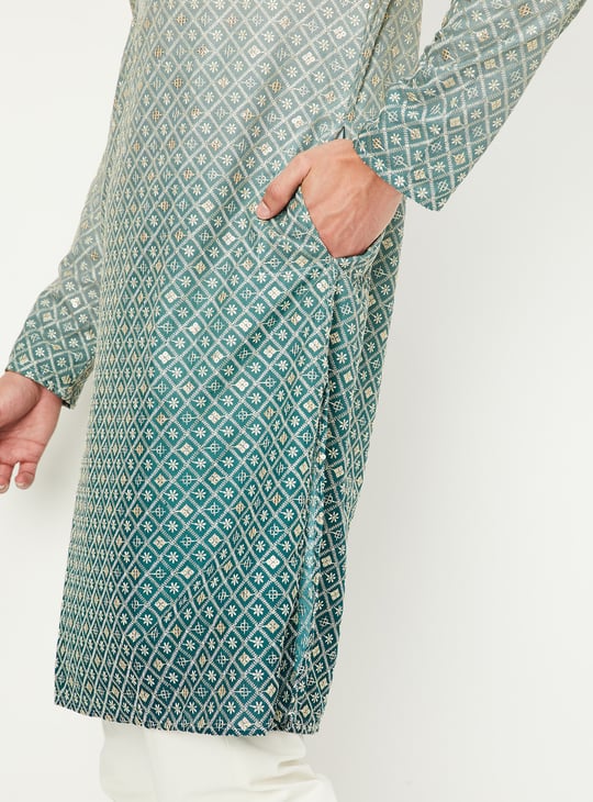 Men Embroidered Ombre Straight Kurta