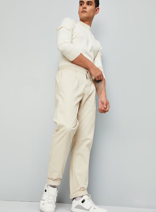 Men Straight Fit Solid Flexi Waist Chinos