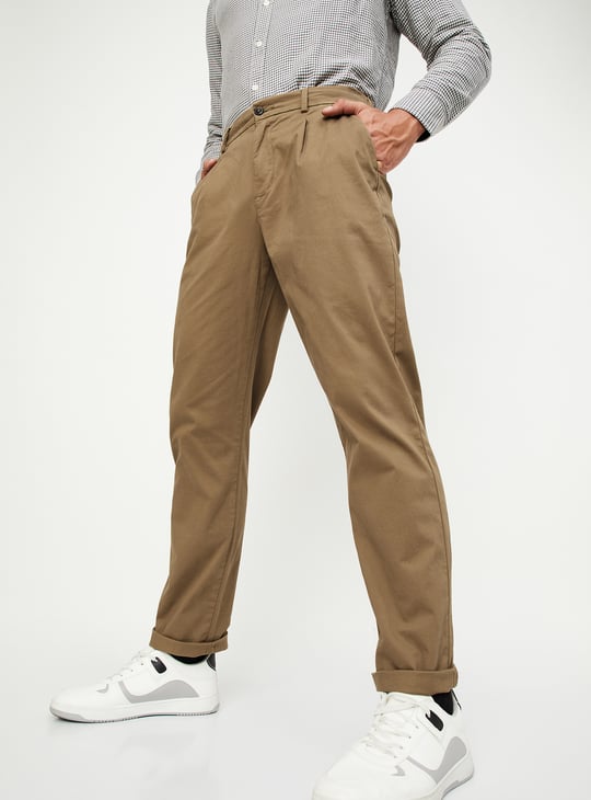 Men Straight Fit Solid Flexi Waist Chinos