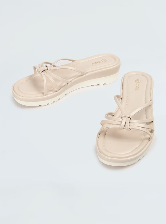 Women Solid Strappy Wedges