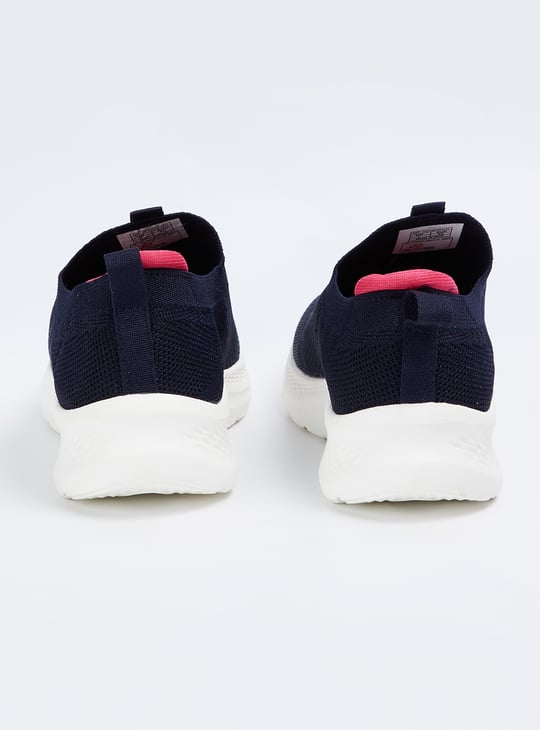 Women Mesh Slip On Sports Shoes